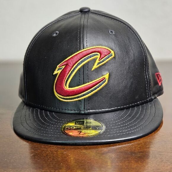 New Era NBA Cleveland Cavaliers Leather Fitted Cap Hat Black Red Gold 7 1/4 New - Picture 1 of 12